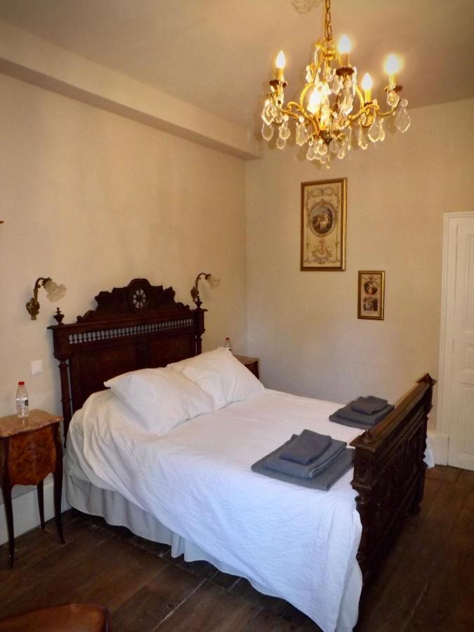 Domaine De Lalat - B&B With En-Suite Bathrooms All Rooms With Garden Views Montembœuf Екстериор снимка